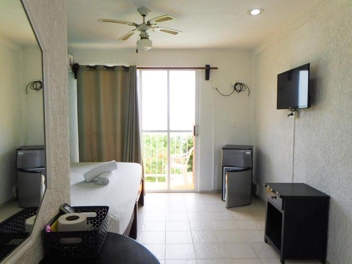 Hotel Ma Elena Isla Mujeres Exteriör bild