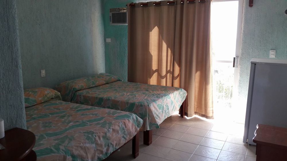 Hotel Ma Elena Isla Mujeres Exteriör bild