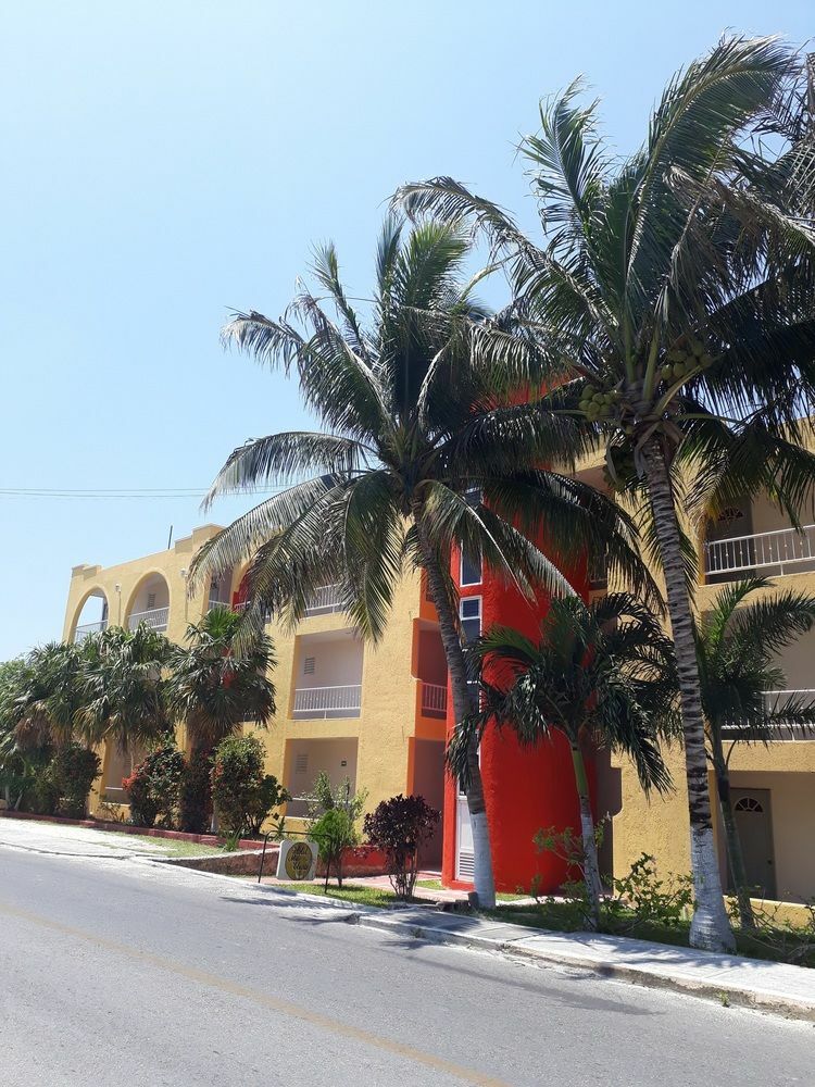 Hotel Ma Elena Isla Mujeres Exteriör bild